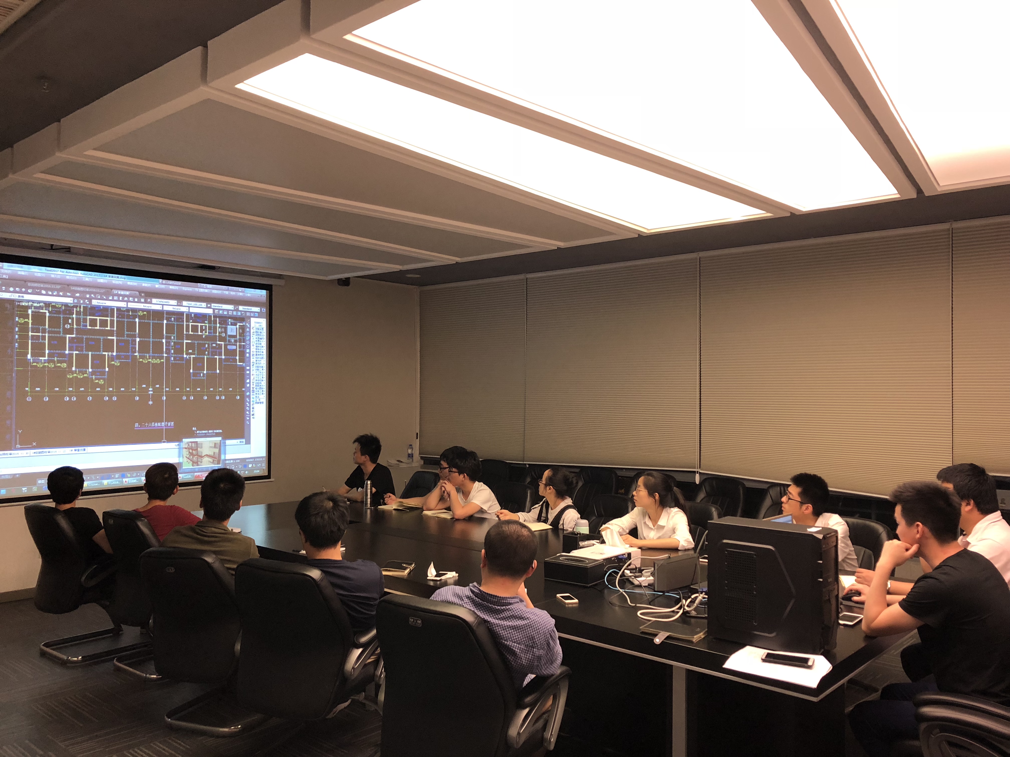 龙8国际电子平台结构所开展学习小课堂