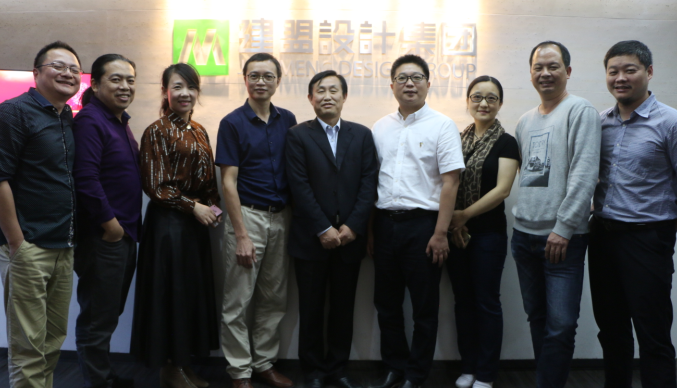 华侨大学黄安民西席一行莅临龙8国际电子平台考察指导